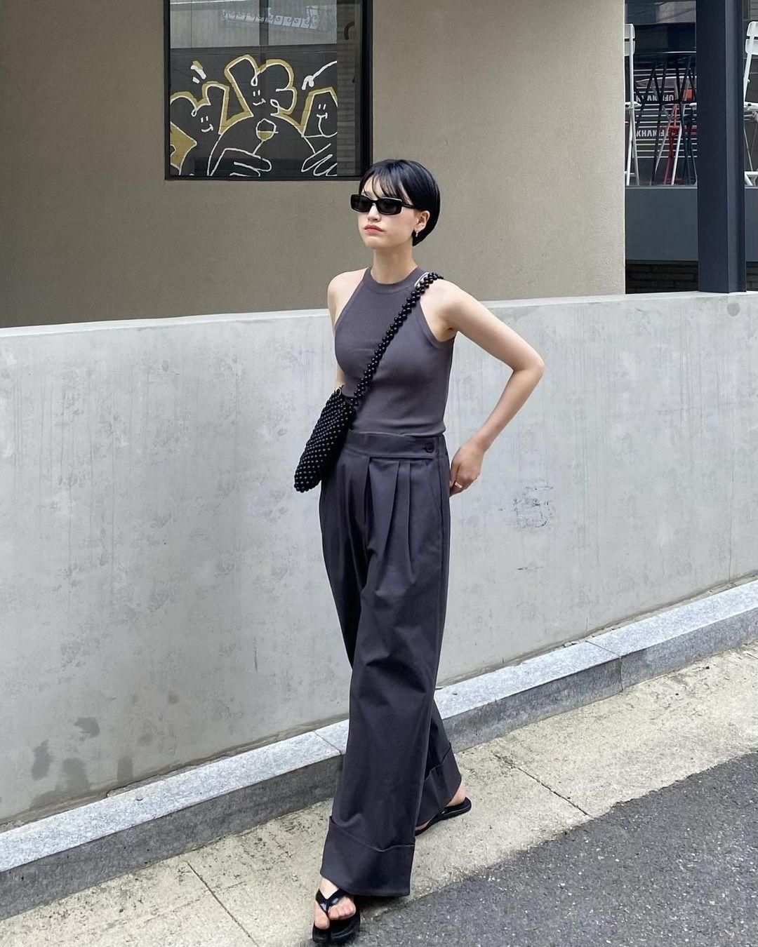 时尚博主的19件夏季日常穿搭look,这位博主的减龄穿搭值得学习