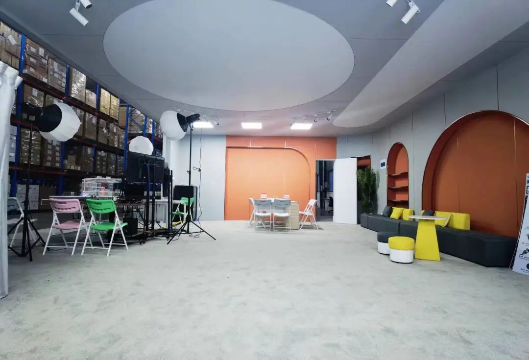 璺ㄥ鐢靛晢618鐖嗗搧,娌℃湁濂楄矾涓嶆悶淇冮攢