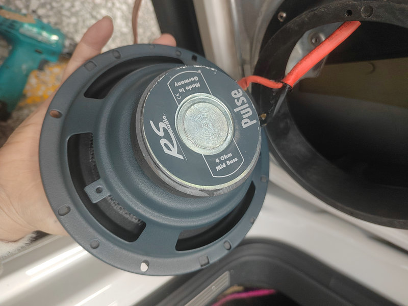 大众途观汽车音响改装后备箱,最新款大众途观音响改装