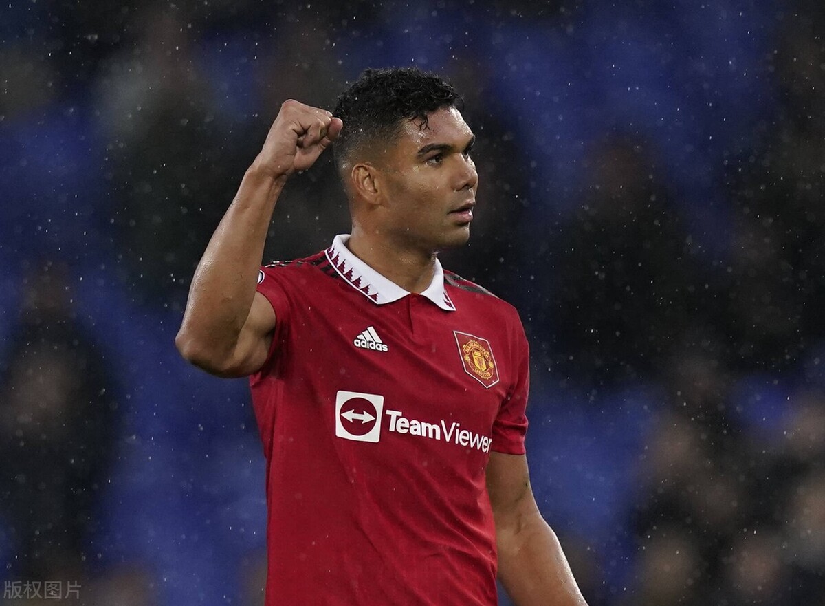 盘点当今足坛五大防守型中场,卡塞米罗力压基米希,坎特名列第四