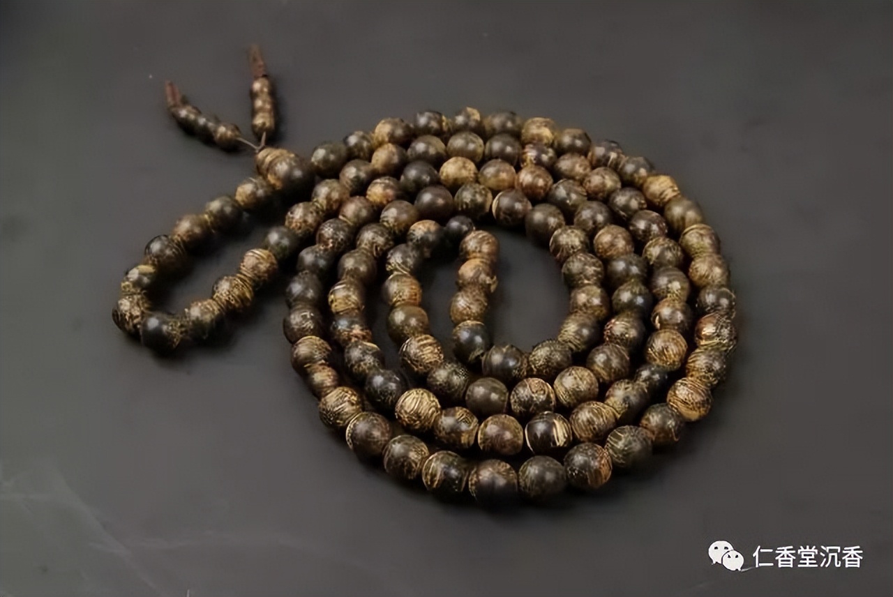 正宗沉香手串的价格多少,越南沉香手串价格表大全