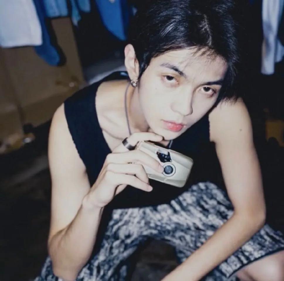 男生头像阳光简单干净,男生头像动漫可爱呆萌