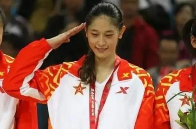 女篮第一美女隋菲菲,王治郅的老婆是隋菲菲吗