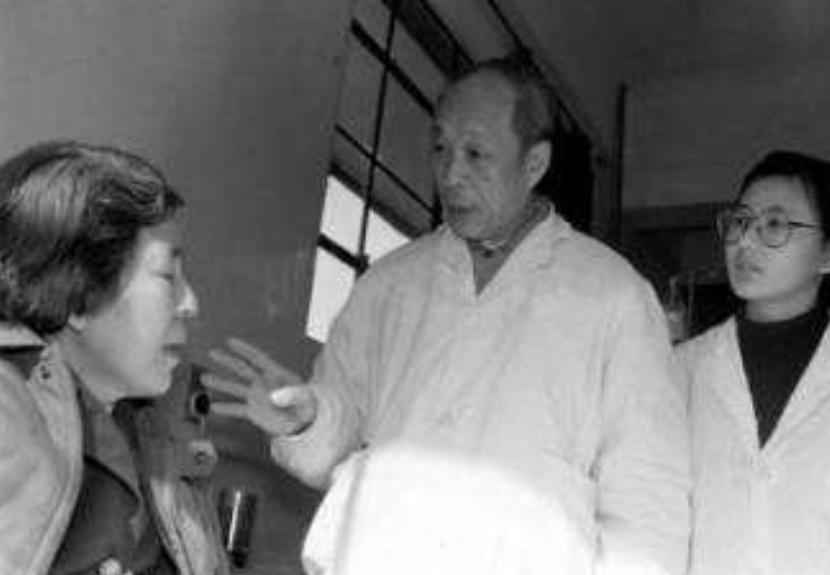 治白血病的特效药老教授放弃专利,中国医生放弃白血病药的专利