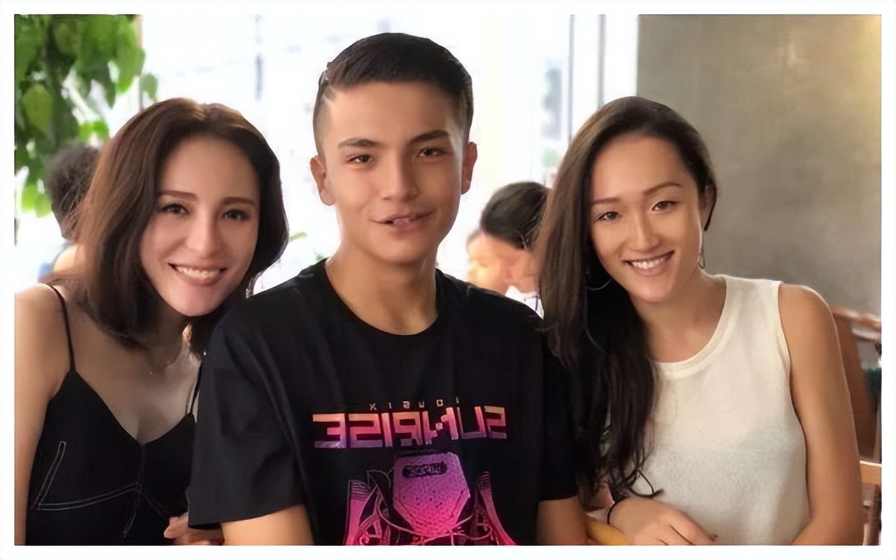 篮球巨星巴特尔：退役7年后，体形消瘦令人心疼，如今投身公益