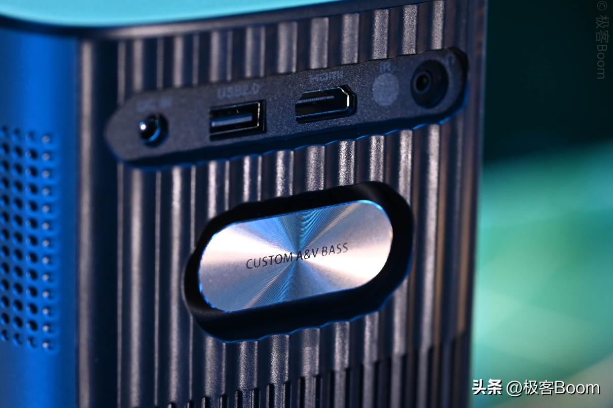 酷开x5和小米投影仪测评,酷开x5投影拆解