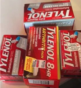 中国忽然开放，药房空缺。侨胞买药排队寄回国！多地药房已限购！