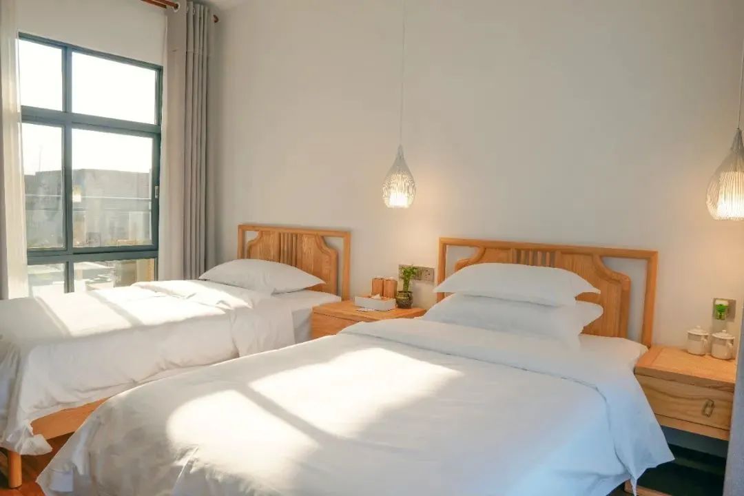 閲戠涔嬬害,閲戠鍗佹湀鍥藉簡涓鍋囨湡浣忓鏀荤暐