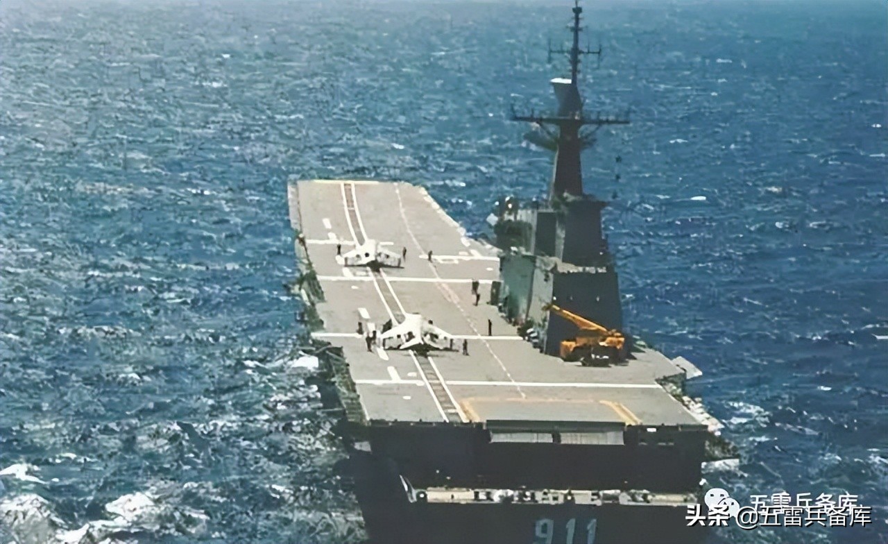 8万吨级的超大型航母,世界上最大吨位的航母排名前20