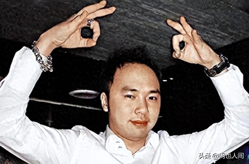 “天下第一淫棍”，玷污60位女艺人被判了29年，入狱后仍飞扬跋扈