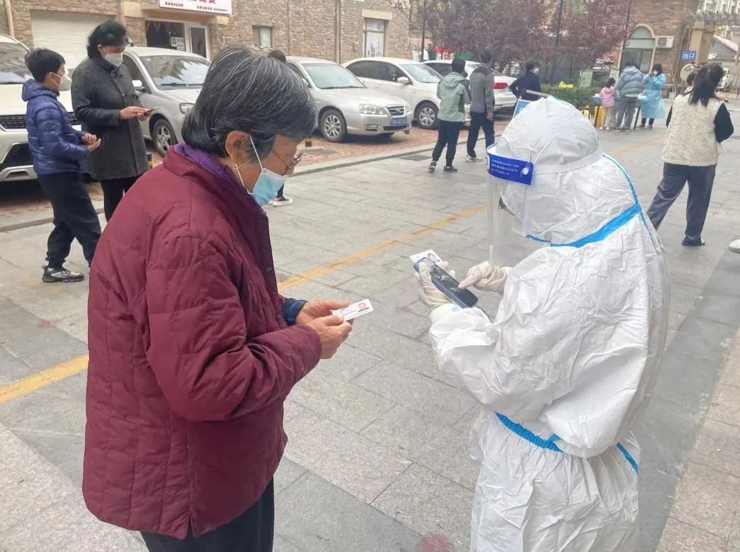 城投集团成立疫情防控小组,城投公司疫情防控会议