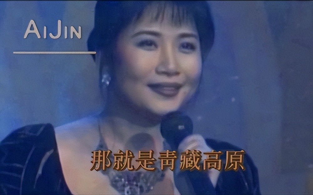 歌手李娜为何在巅峰时期出家,歌手李娜出家现状