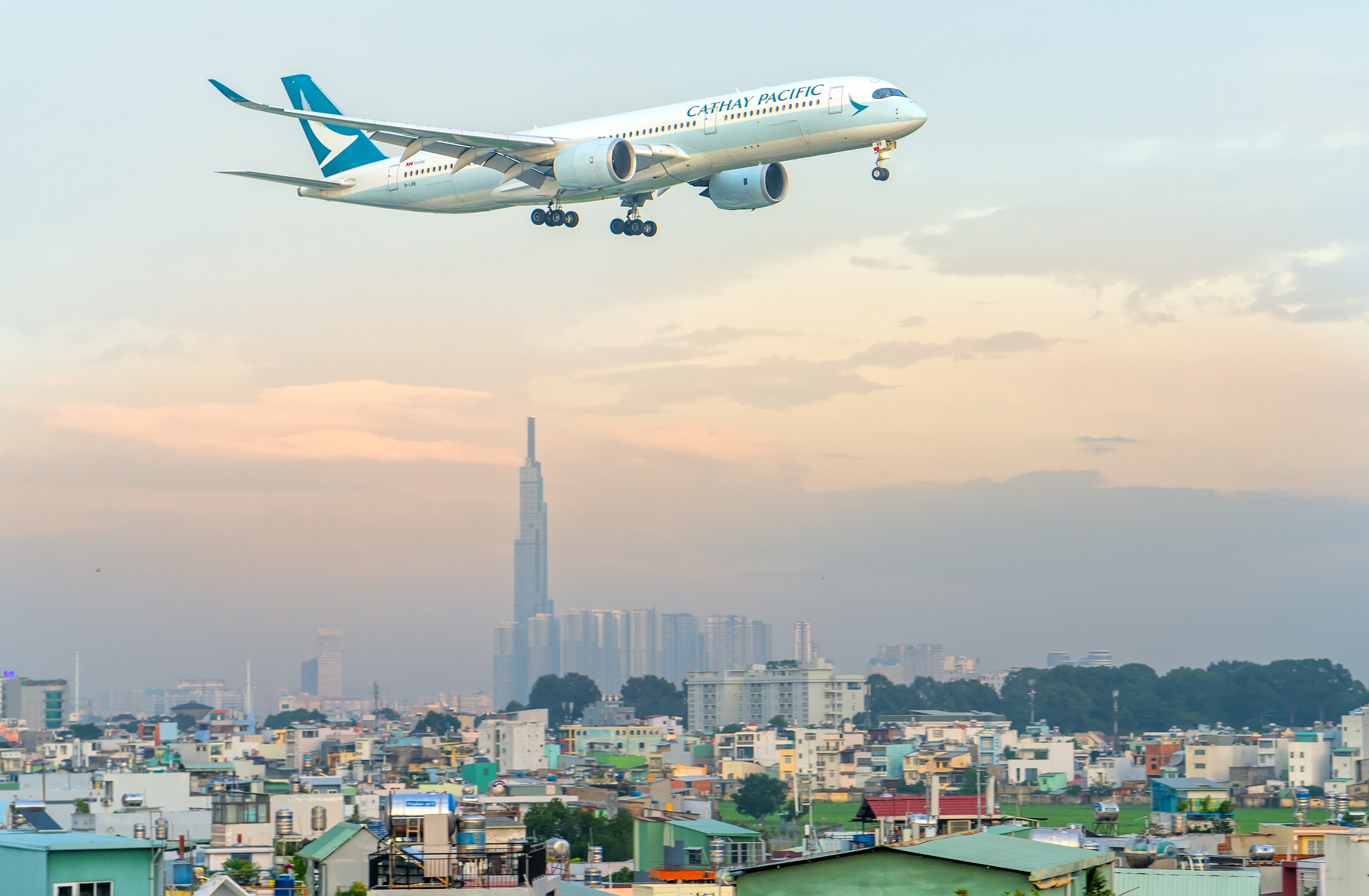 国泰航空总裁发表声明,国泰航空行政总裁用普通话道歉