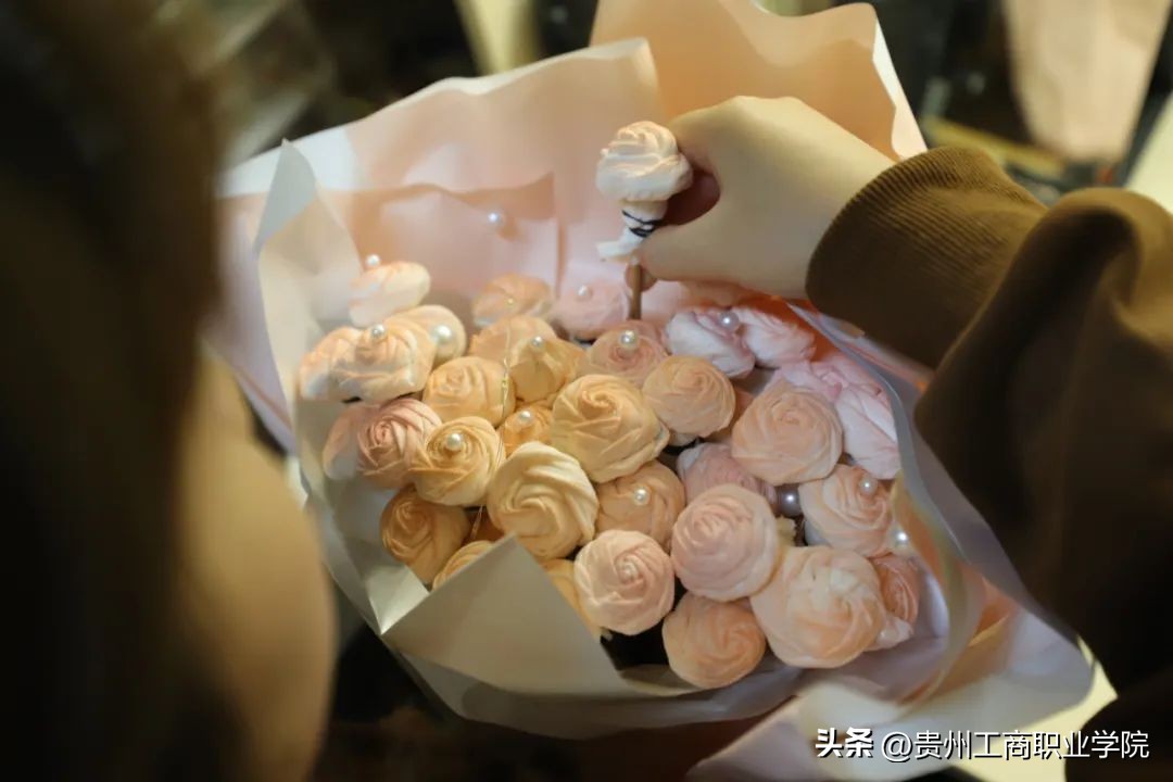 鍋ヨ韩鏁欑粌tony鑰佸笀,鍋ヨ韩tony鑰佸笀