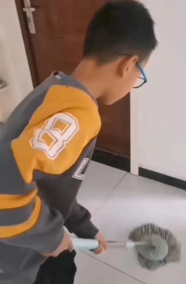 “劳动课”成必修课：我要悄悄学烧菜，等9月开学惊艳所有人