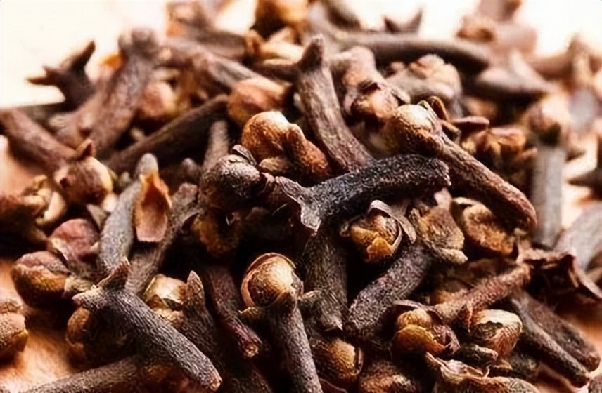 打嗝打到怀疑人生,打嗝打的怀疑人生怎么办