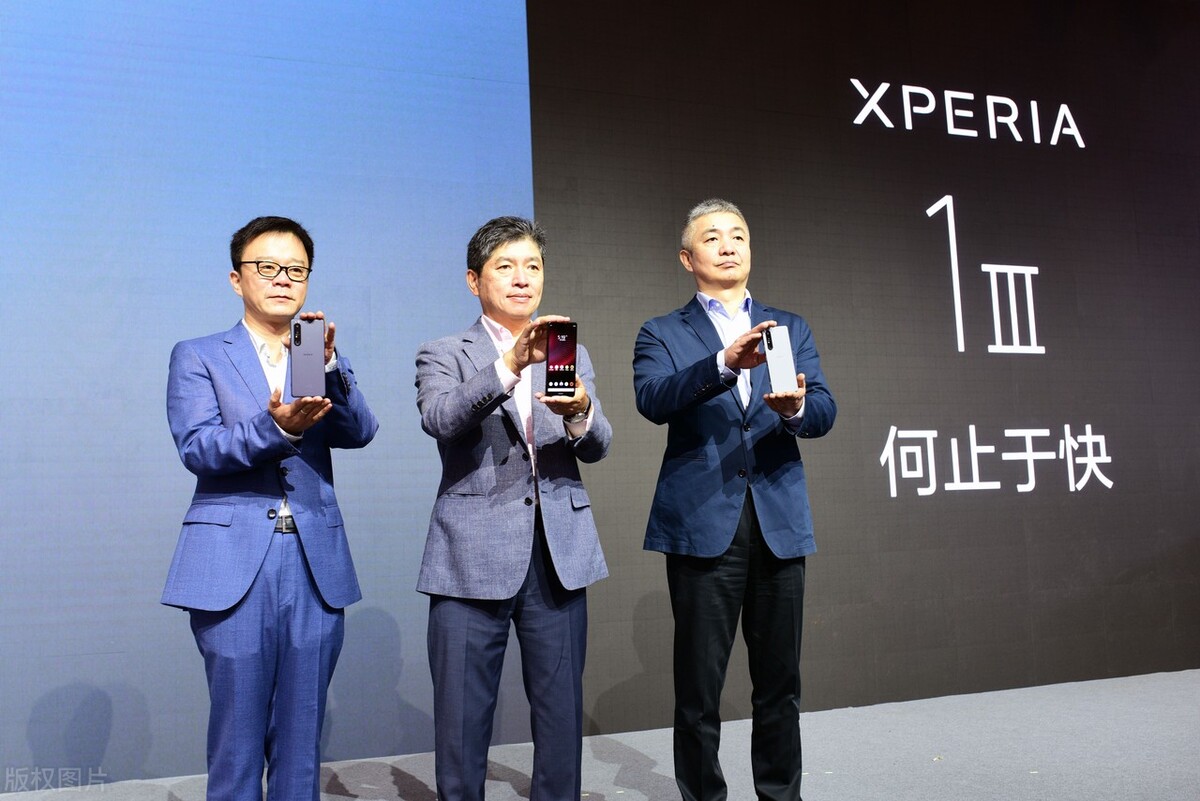 索尼最新的两款手机,索尼发布两款新播放器