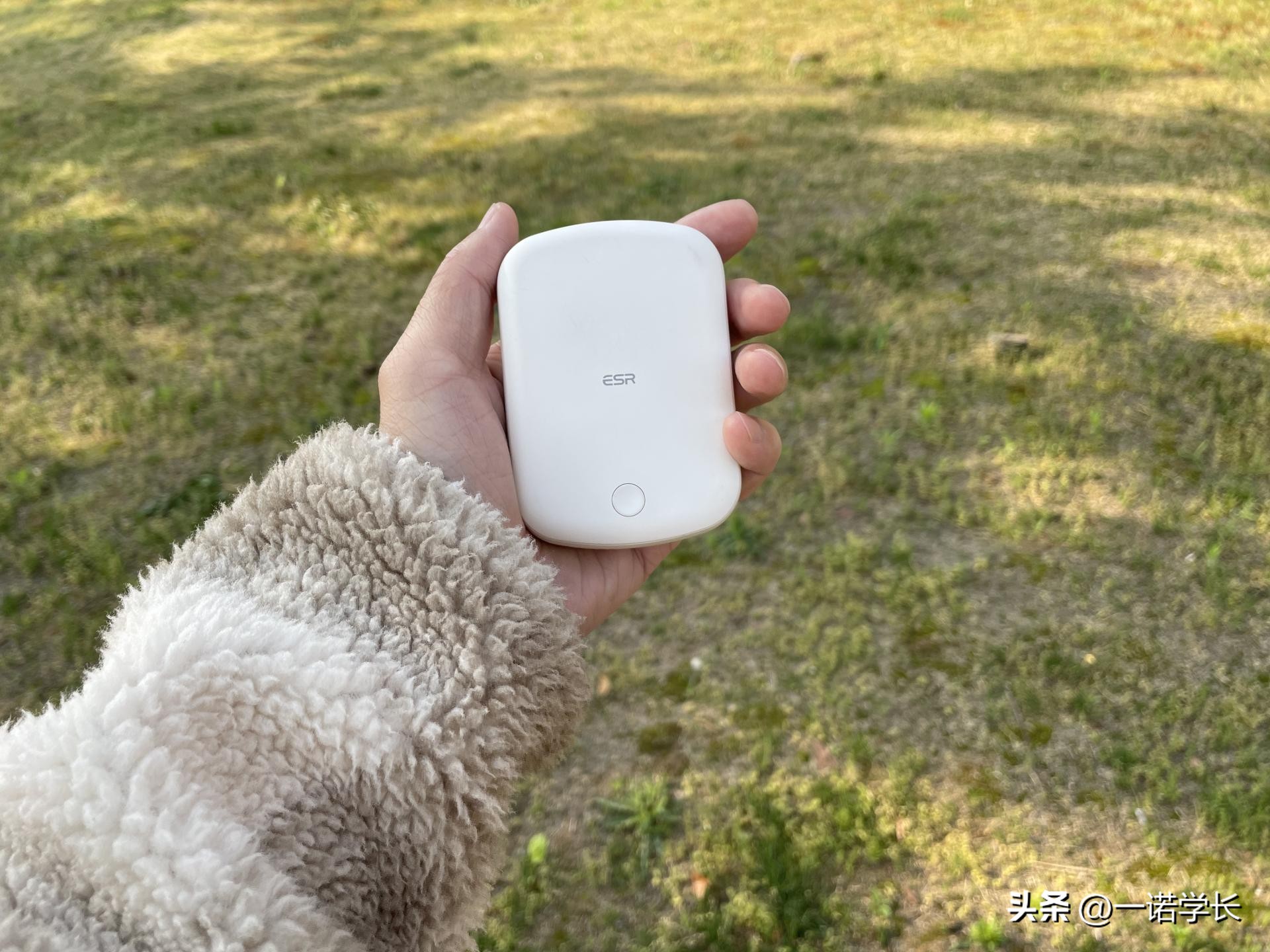 magsafe原装磁吸充电宝值得购买吗,第三方苹果magsafe磁吸充电宝推荐