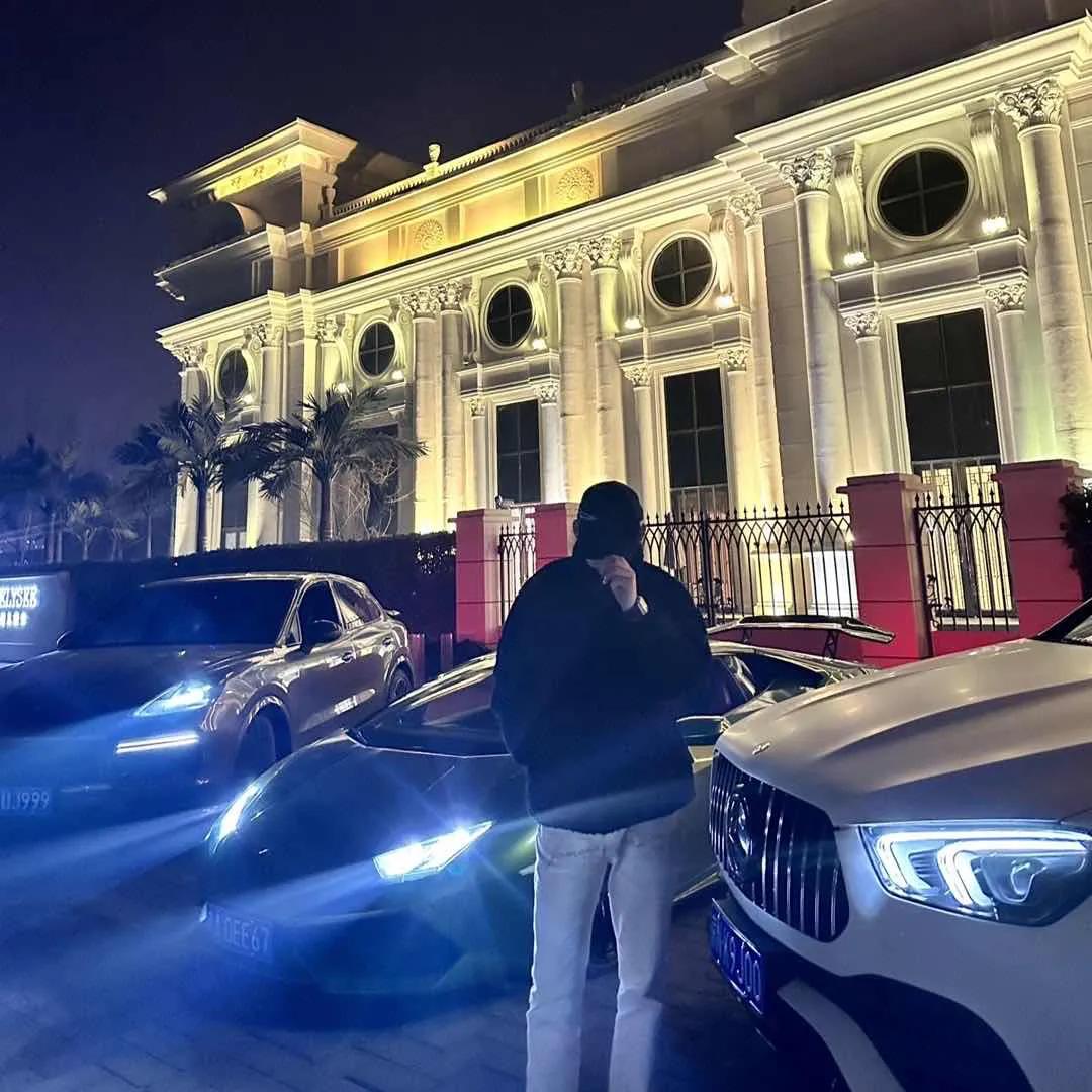 成熟稳重痞帅的男人头像,成熟痞帅男头像