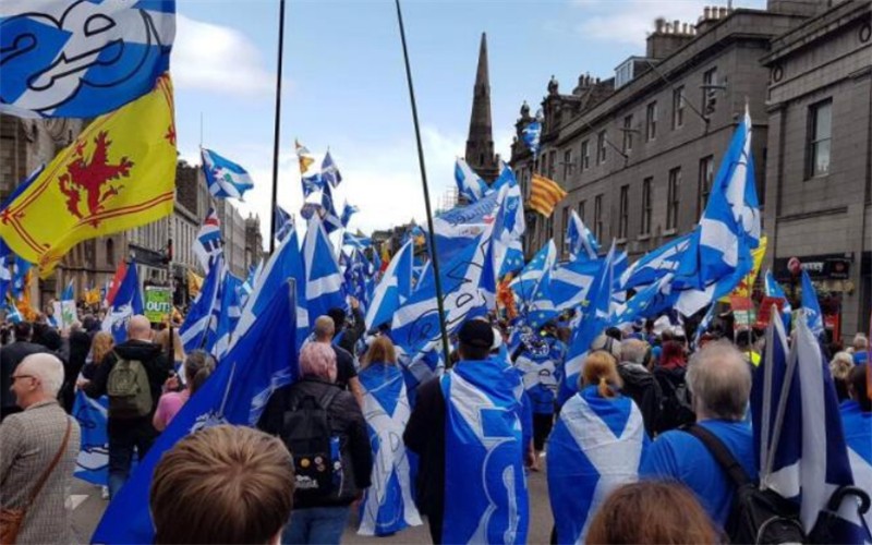 散装的英国,英国的组成由几个国家组成