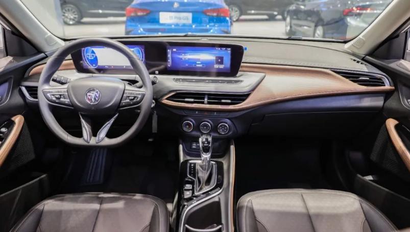 威朗pro与大众朗逸对比测试,威朗pro乐享版和朗逸1.5l自动舒适