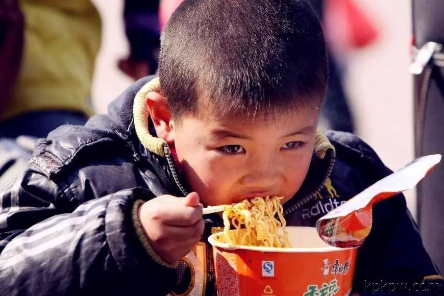 70年代方便面都有啥品牌,上世纪七八十年代粮站卖的方便面