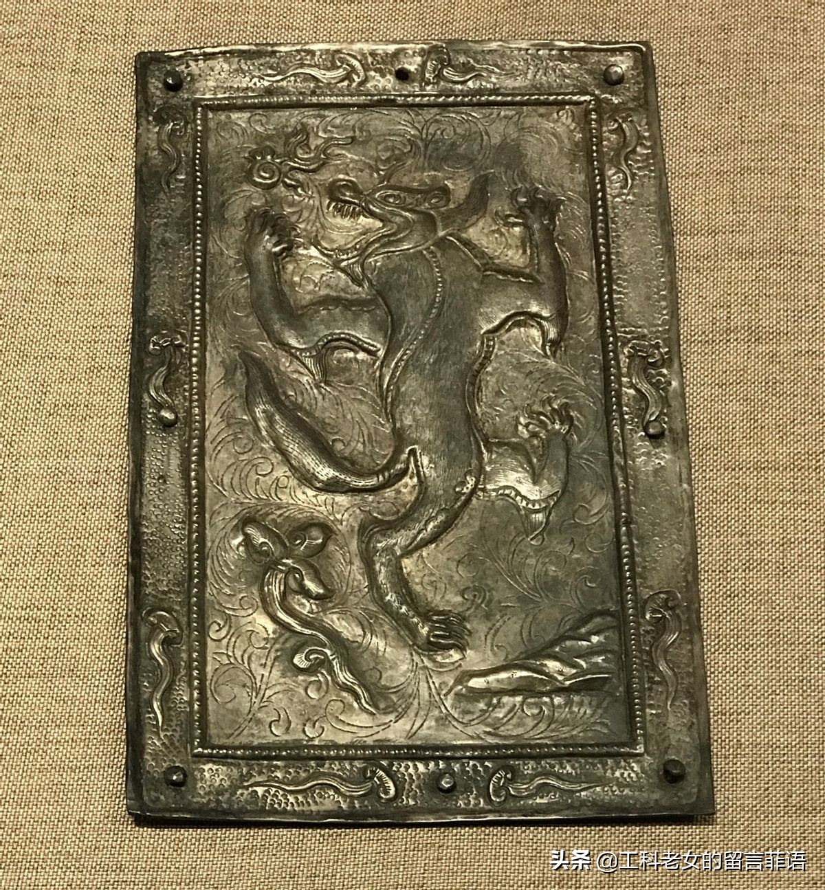 首博：流光溢彩的辽代金银器