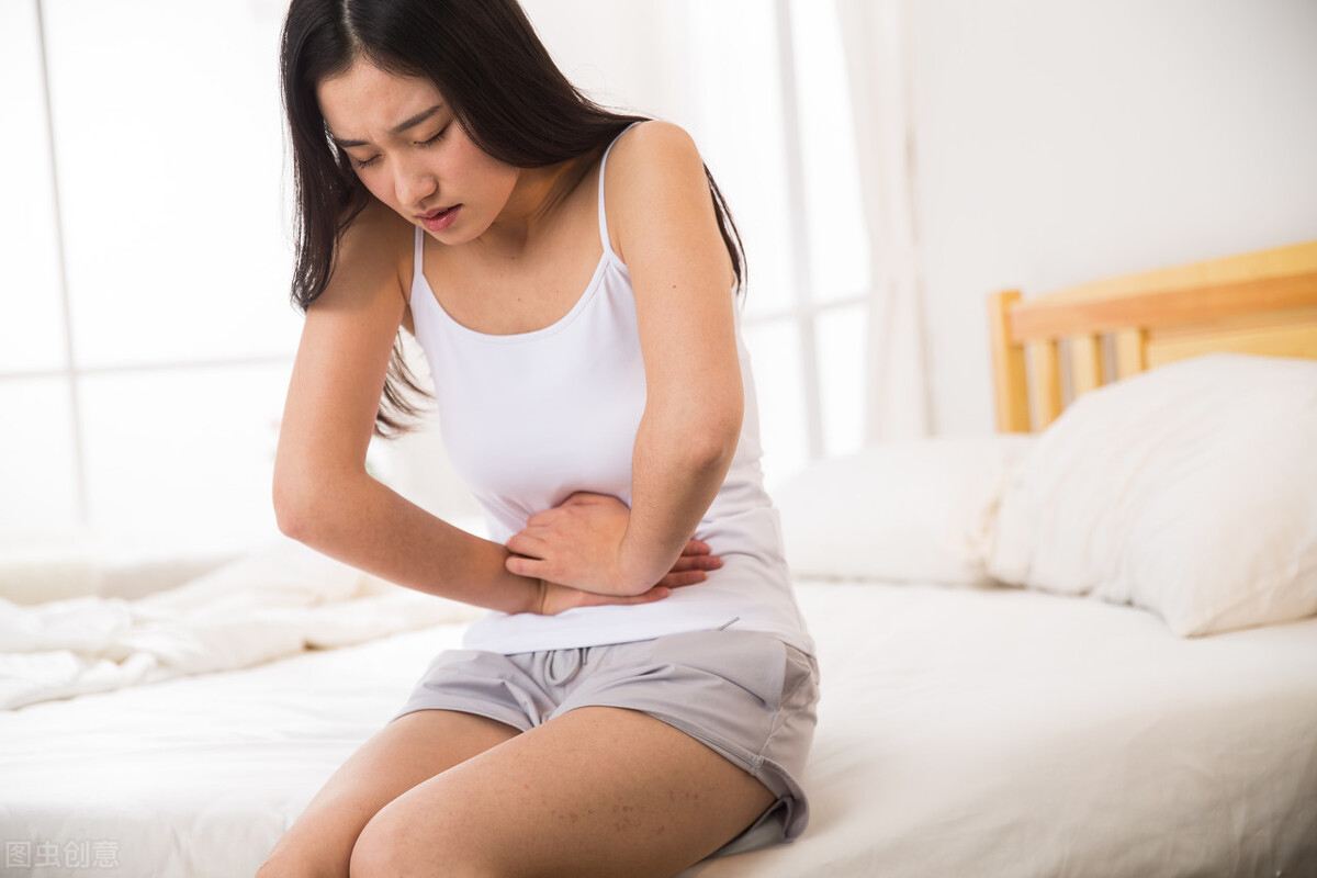 宫颈上柱状上皮异位且白带色黄,宫颈柱状上皮异位是宫颈炎吗