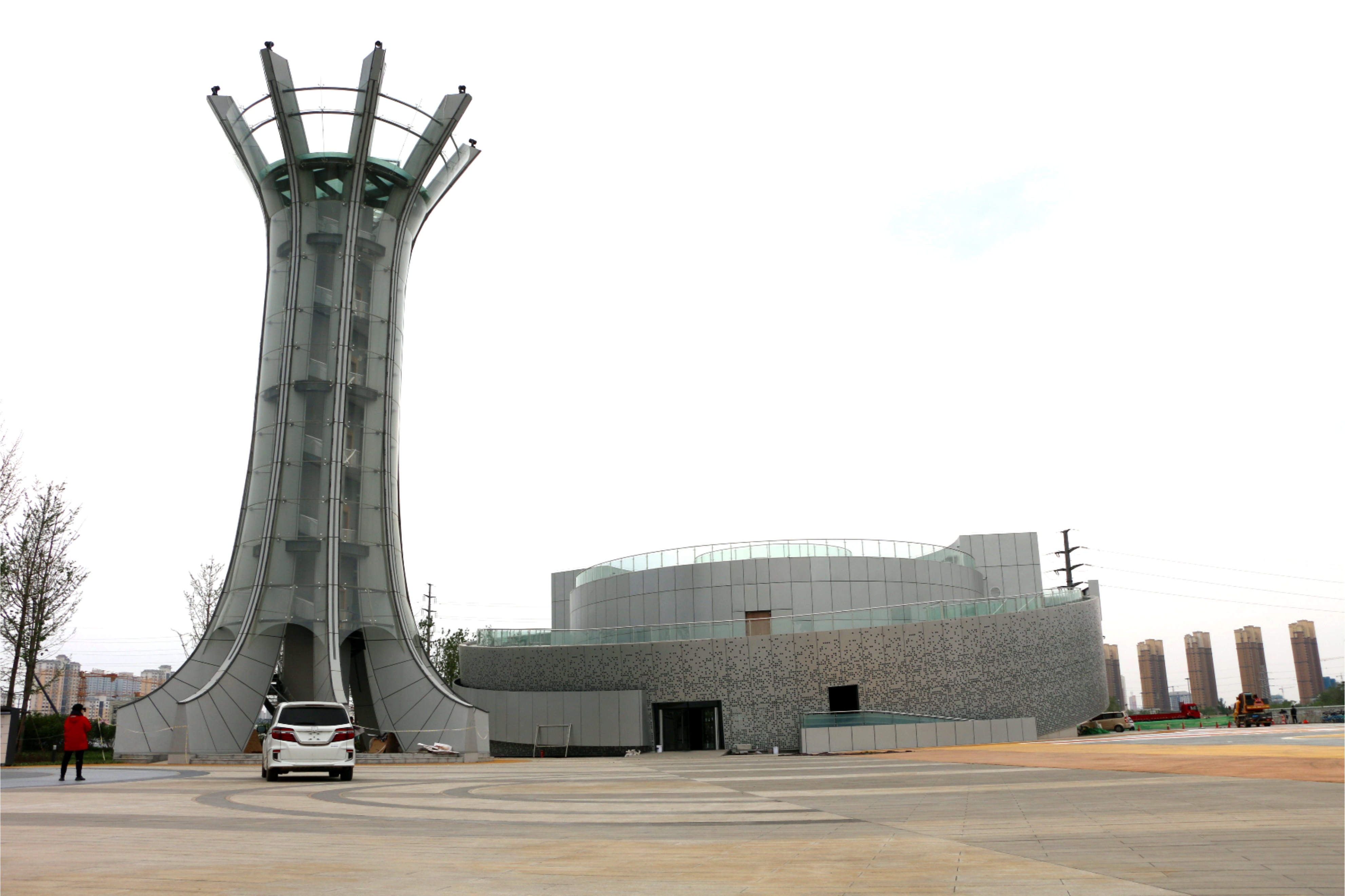 跟着小易走“保马”第一站：马拉松大本营