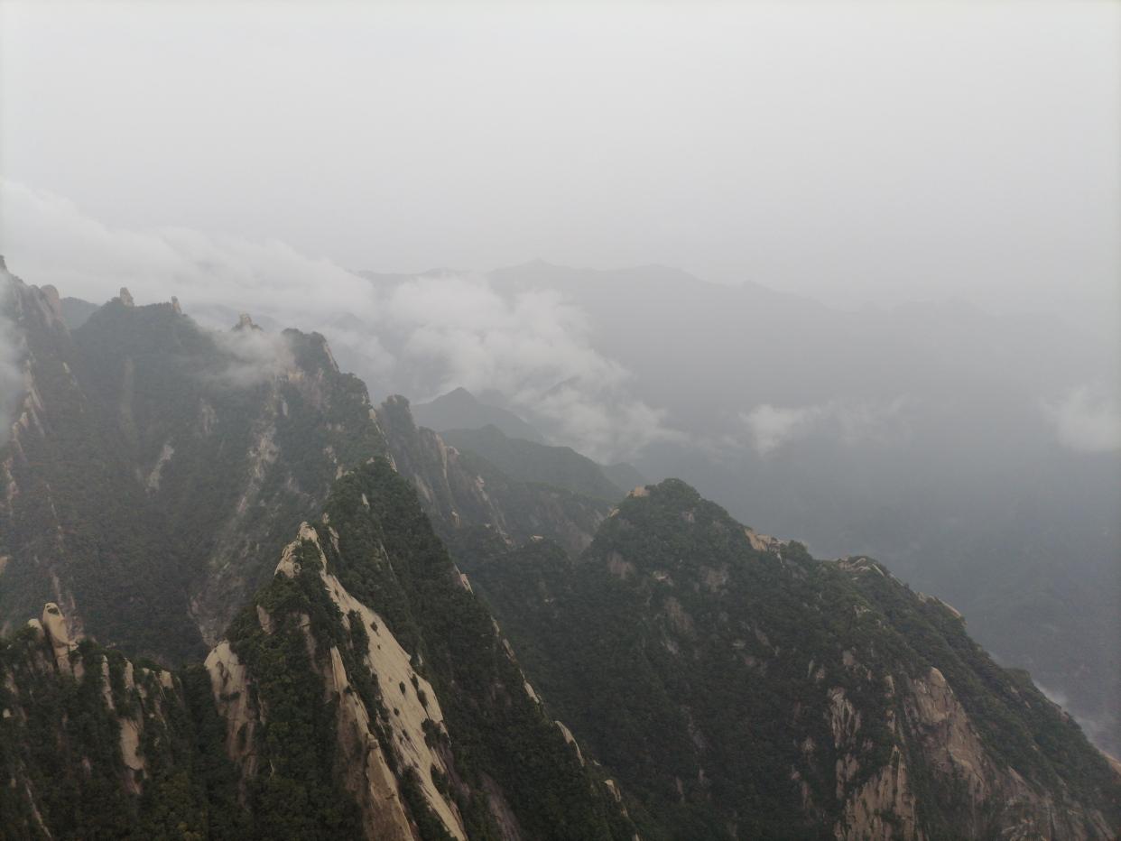 华山旅游攻略西上西下三日游路线,华山攻略一日游西上北下攻略