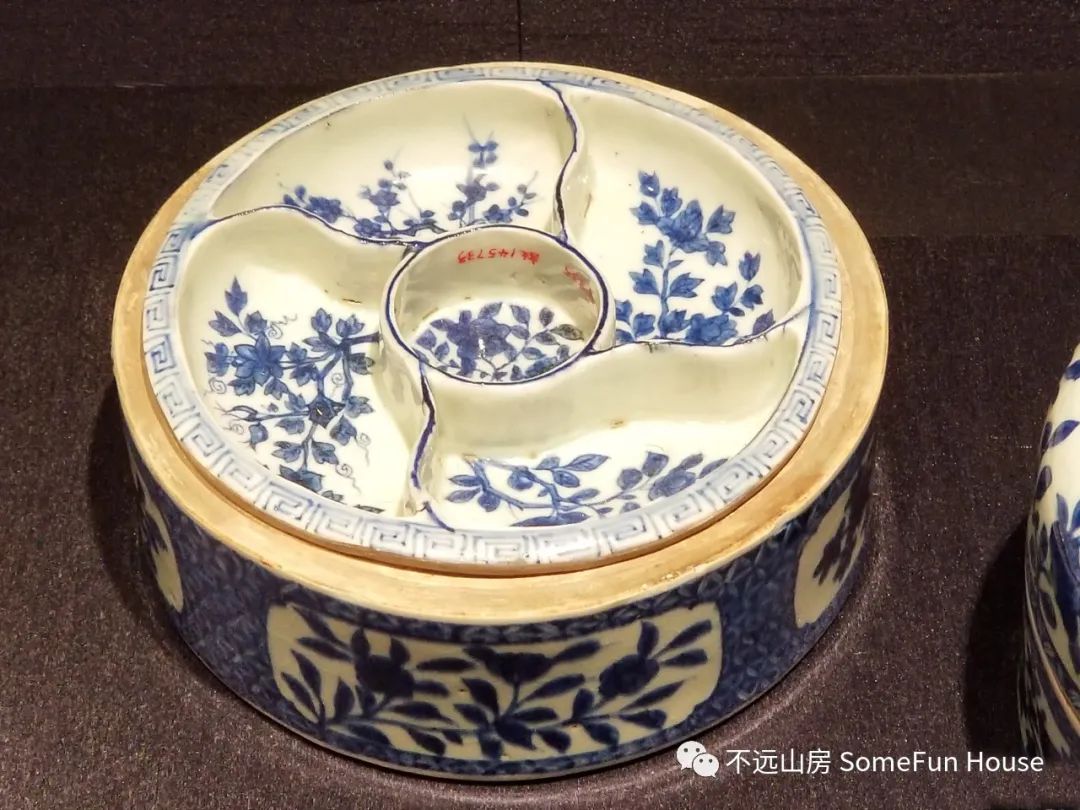 万历晚期青花瓷器特点,万历朝有没有无款官窑瓷器