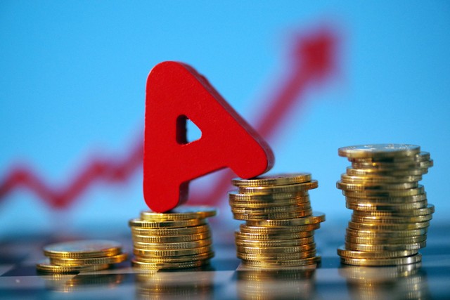 政府是怎么在股市盈利的,在股市每天盈利200元