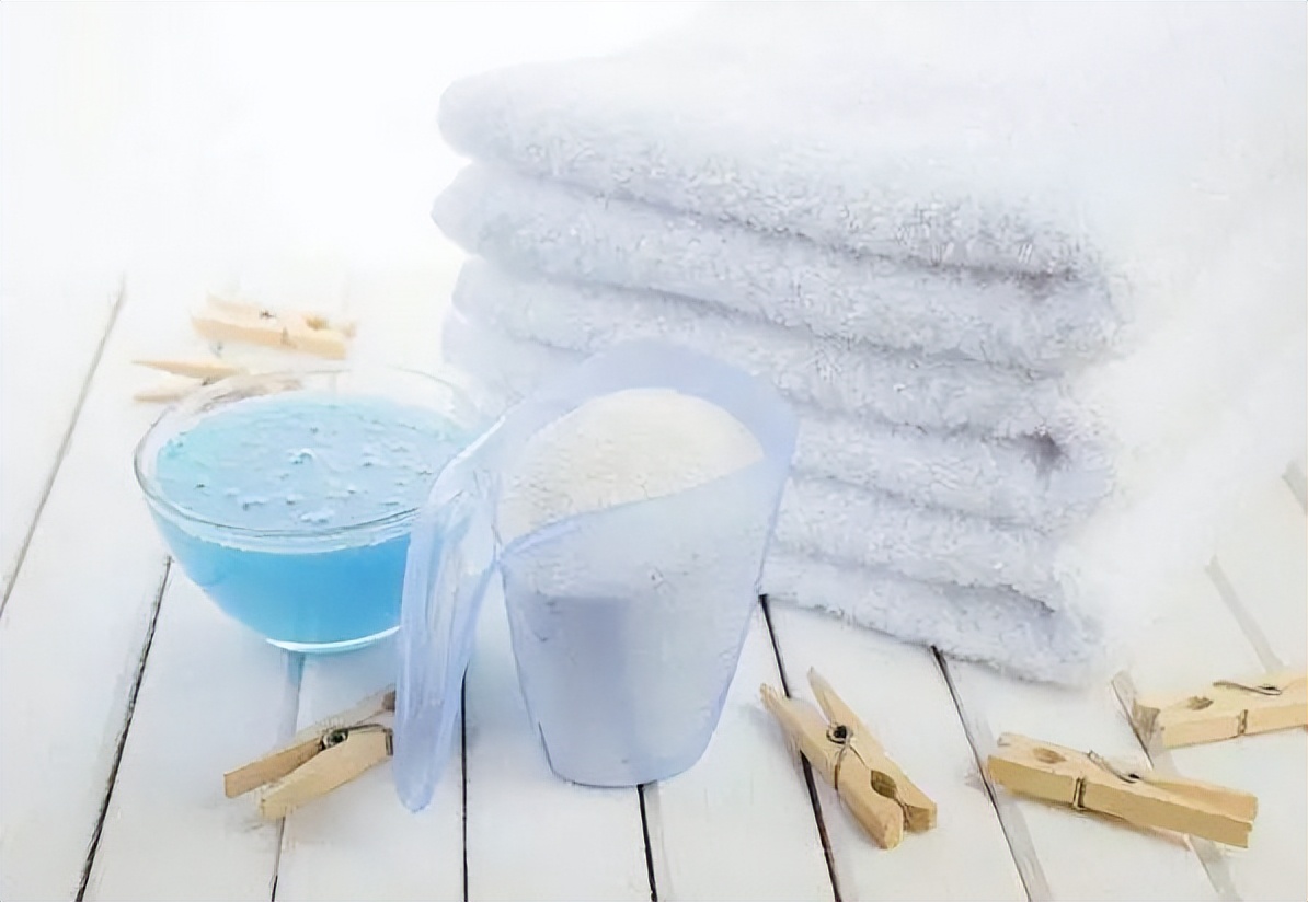 枕头发黄都是油怎么洗,枕头发黄怎么清洗有什么小妙招