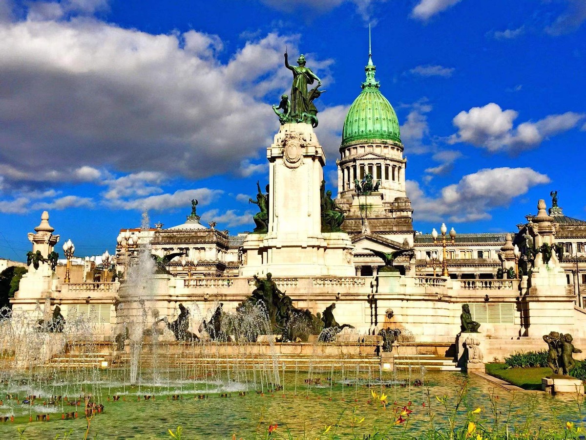 阿根廷南极旅游业,阿根廷比索旅游业