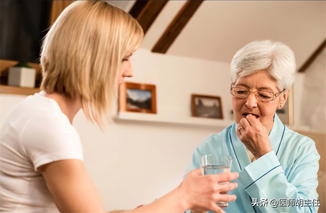 口腔溃疡最快解决方法吃维生素,口腔溃疡吃什么维生素治好得最快