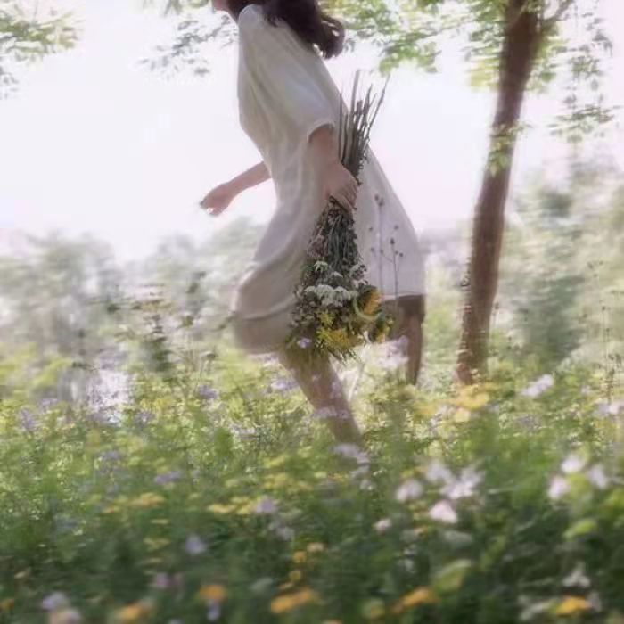 有没有一些好听的文案,一些特别奇怪又好听的文案