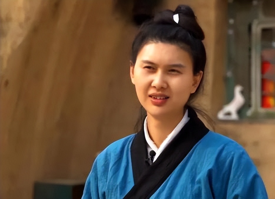 哈尔滨美女高材生：离婚后出家当道士，卖房修道观，25岁当上住持