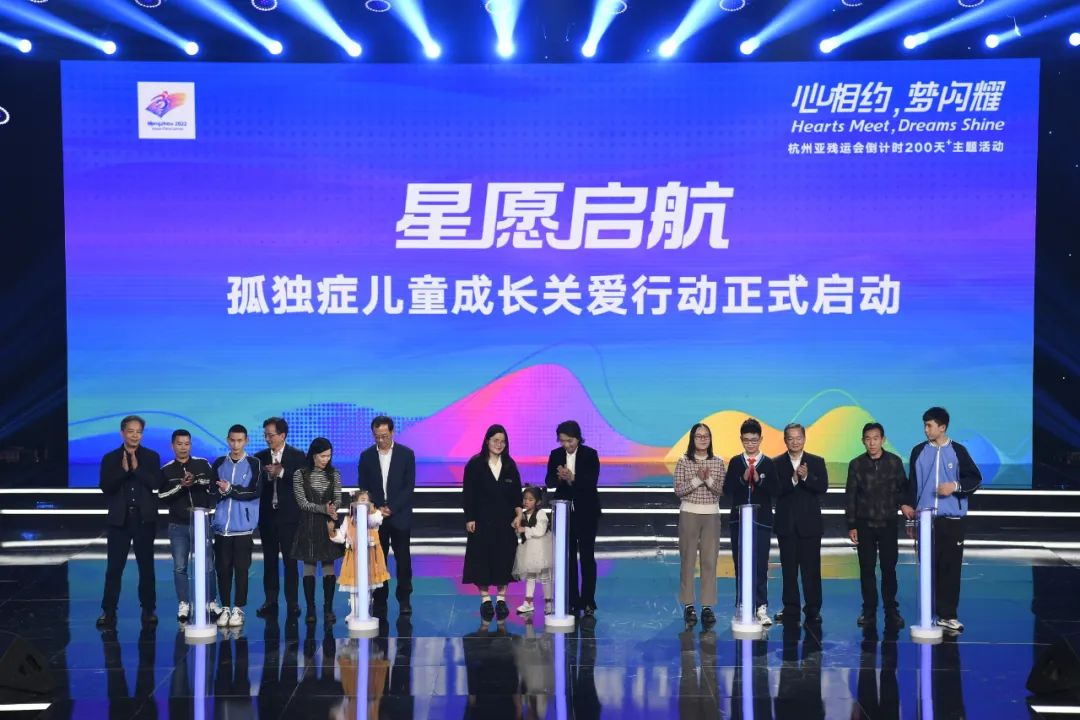 心相约梦闪耀朗诵,心相约梦闪耀视频