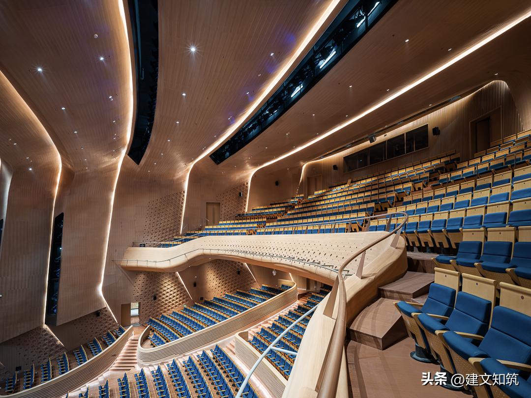 重庆龙兴足球场文旅,重庆龙兴足球场设计方