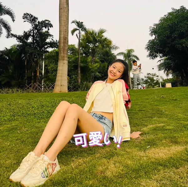 网红富婆盘点：一顿家宴抵半年工资，结婚就送200万宾利