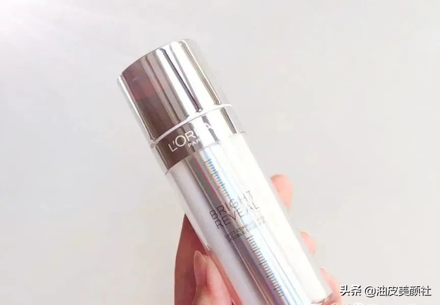 美白精华TOP10，白到脱胎换骨！镭射瓶|发光瓶|安白瓶|小灯泡等~