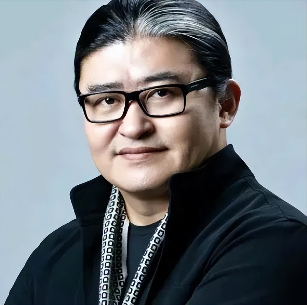 刘欢不忘初心,歌王刘欢现状如何