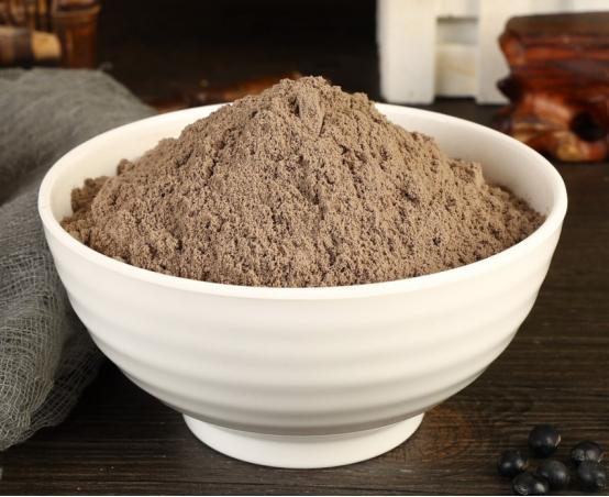 女子吐槽“糖果刺客”，意外走红网络，网友震惊：六块糖500元？