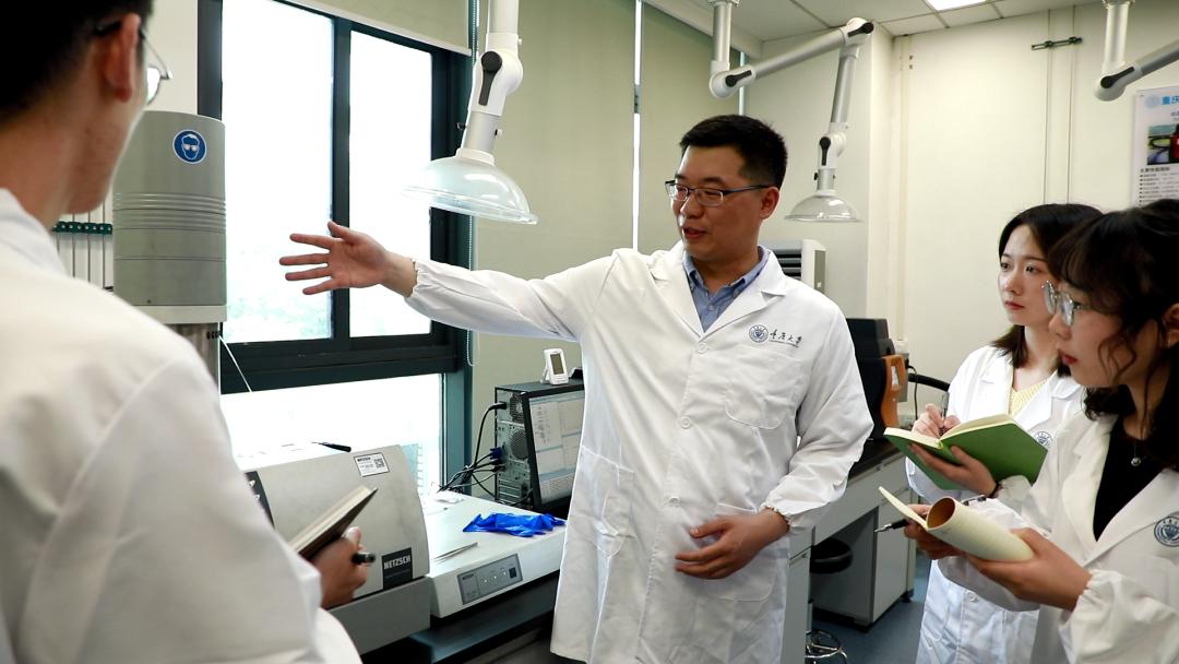 高考顺利！欢迎你来重庆，续写与重大的未来故事