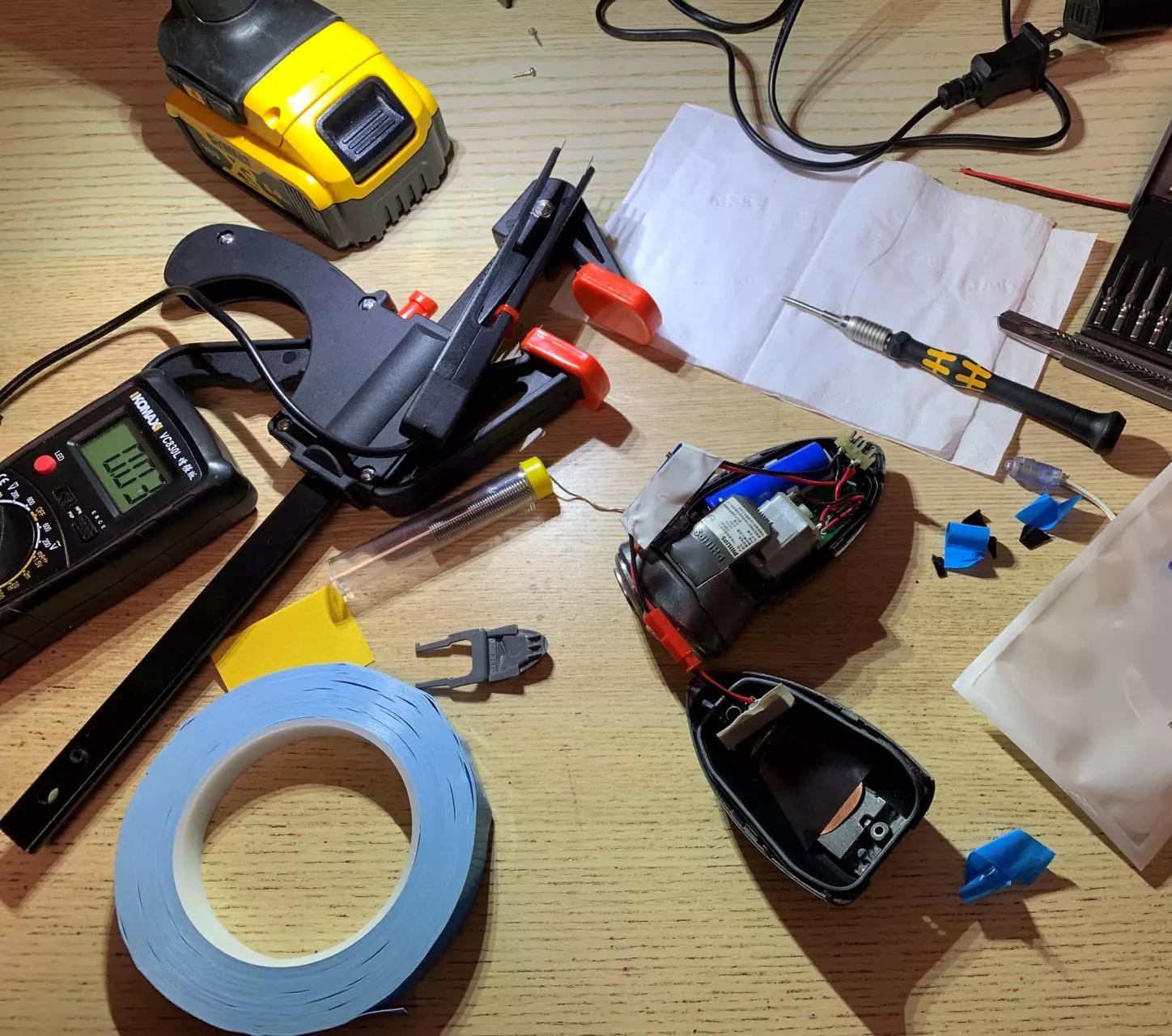 飞利浦剃须刀hq6070充电要充多久,飞利浦hq6070剃须刀怎样拆装视频