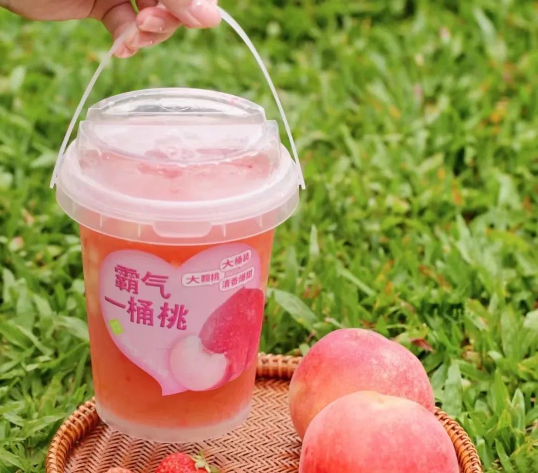 今年冰淇淋爆款,巨大型冰淇淋