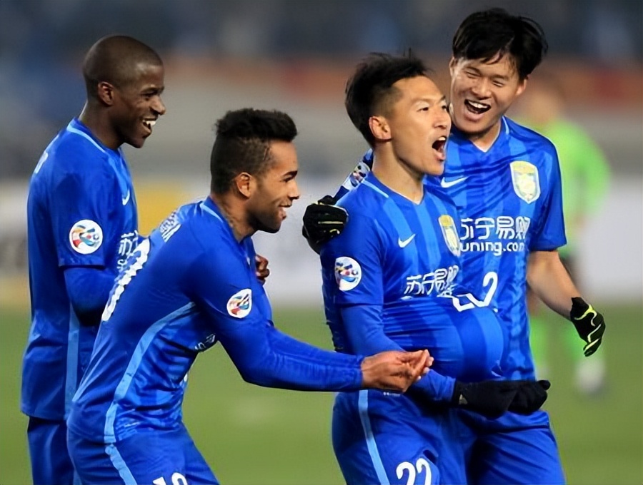 吴曦头球破门6:0,吴曦颠球传球