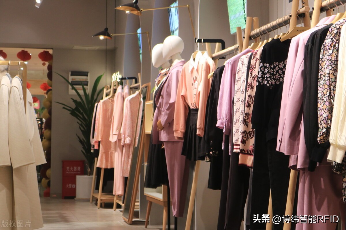 服装行业rfid解决方案收费,rfid让服装产品变得智慧