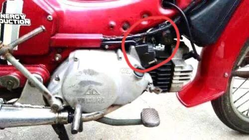 雅马哈第一辆弯梁车,国内雅马哈弯梁最新款