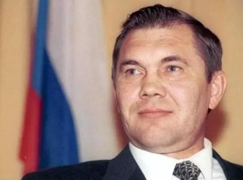 俄罗斯总统普京与叶利钦的关系,俄罗斯人如何评价普京和叶利钦